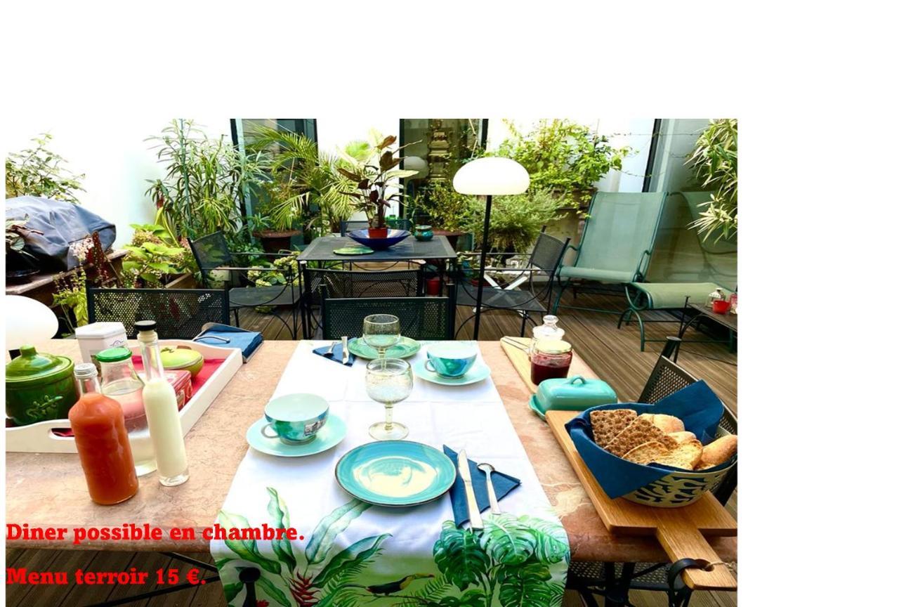 Patio 3 Pezenas Centre Il Y A Plus Cher Mais C Est Moins Bien Ngoại thất bức ảnh